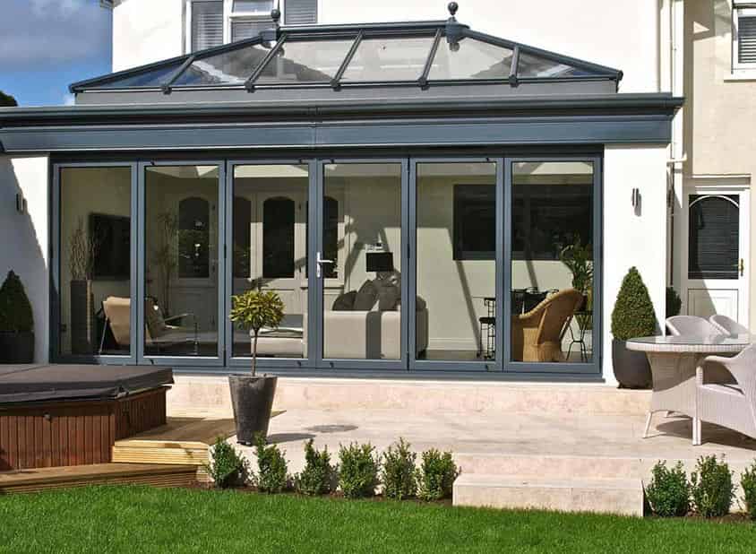 aluminium bi-fold doors